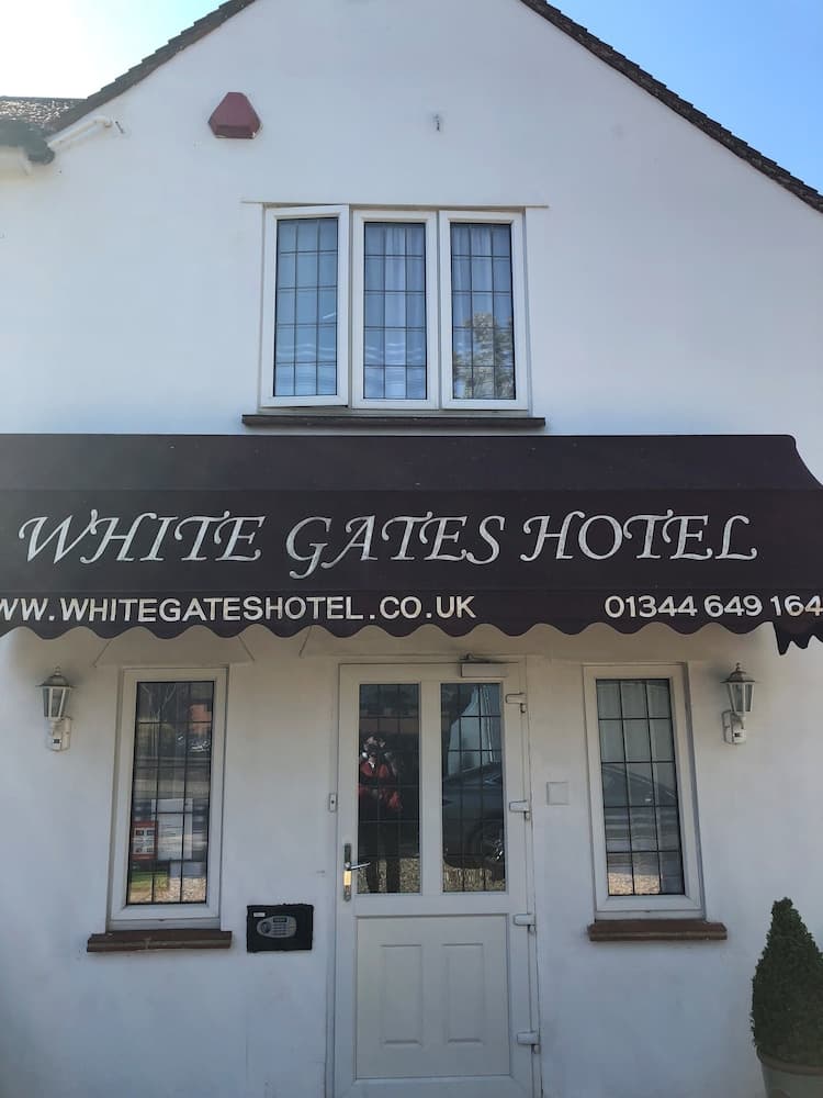 White Gates Hotel