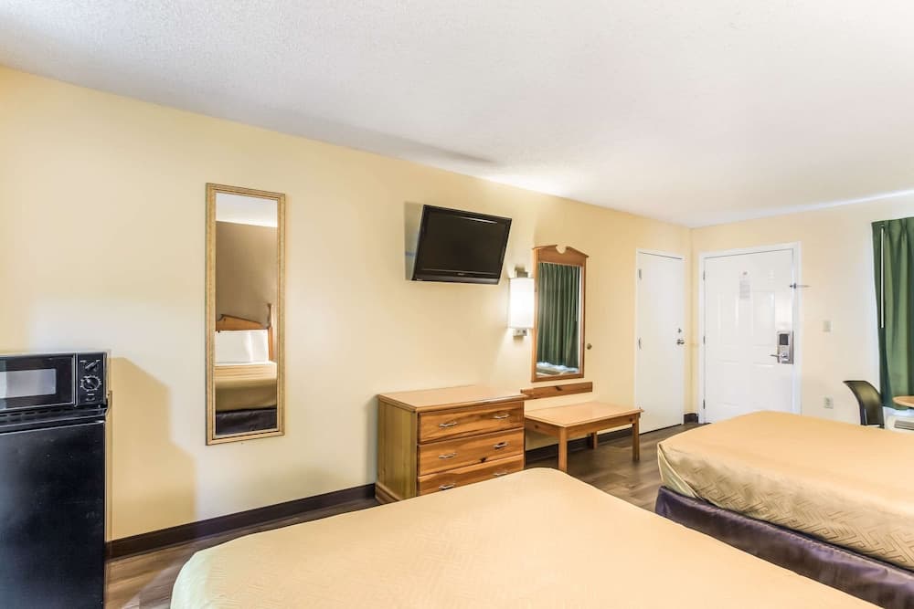 Econo Lodge Clinton