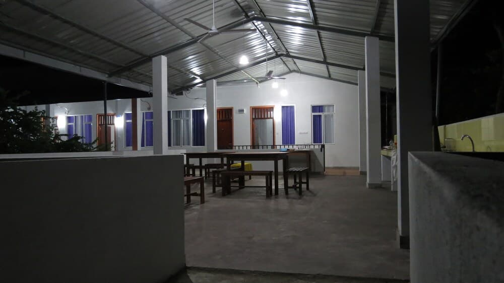 Dinaka Rest