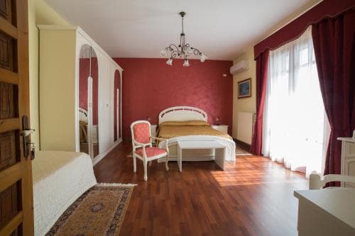 B & B Diamante
