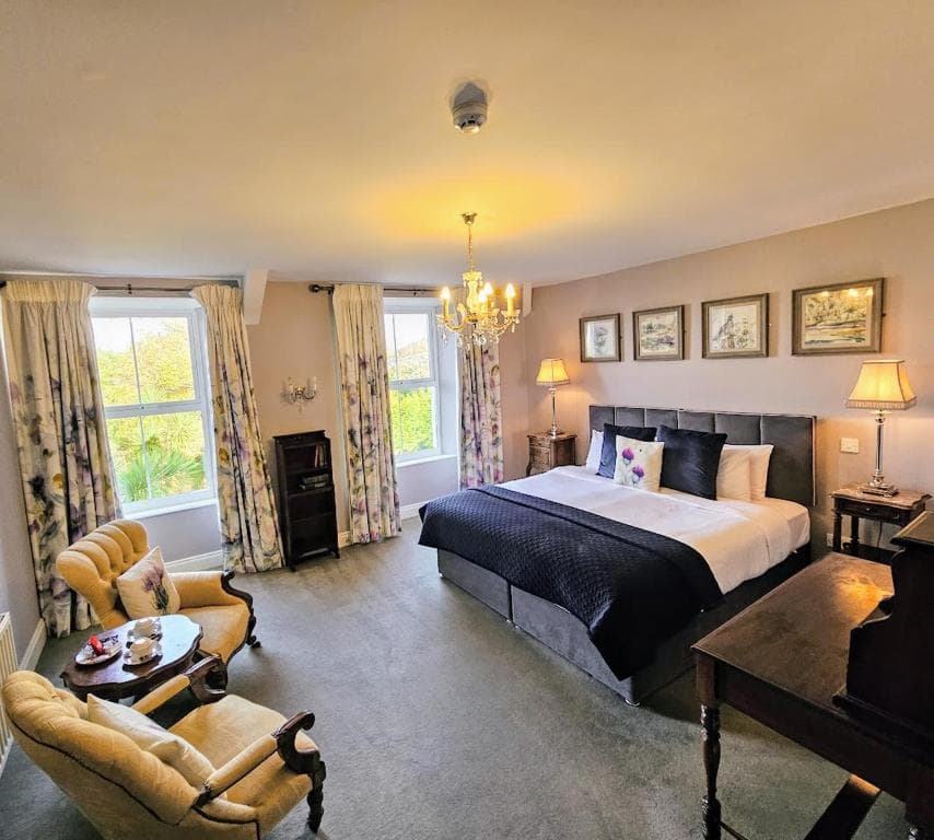 The Glenbeigh Hotel
