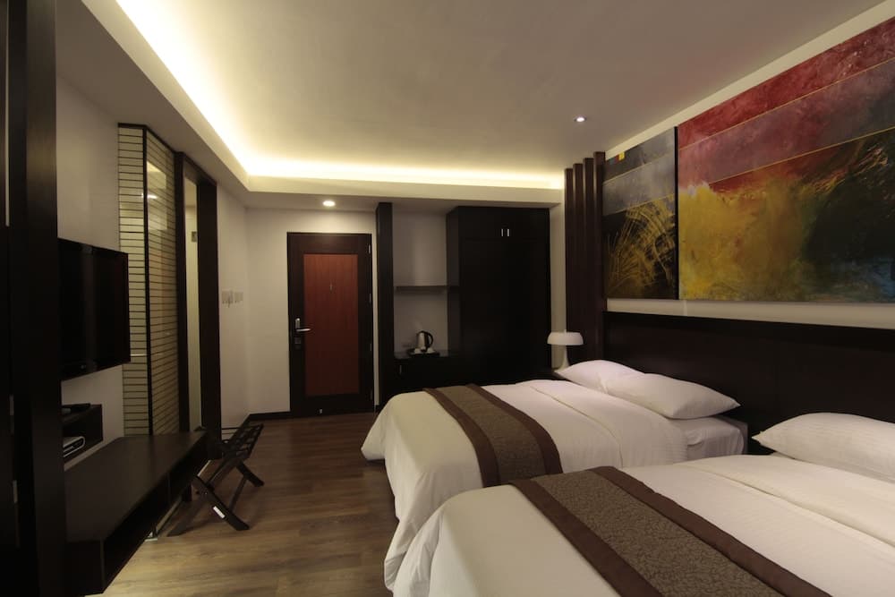 Century Hotel