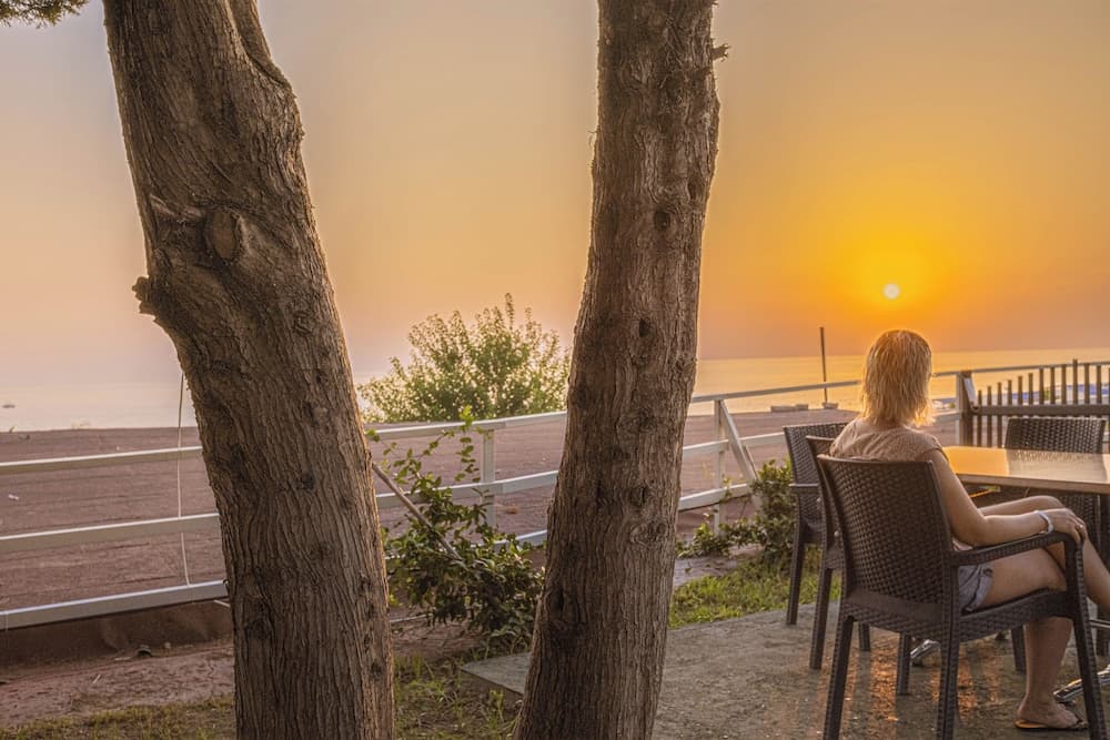 Elysium Elite Hotel & Spa