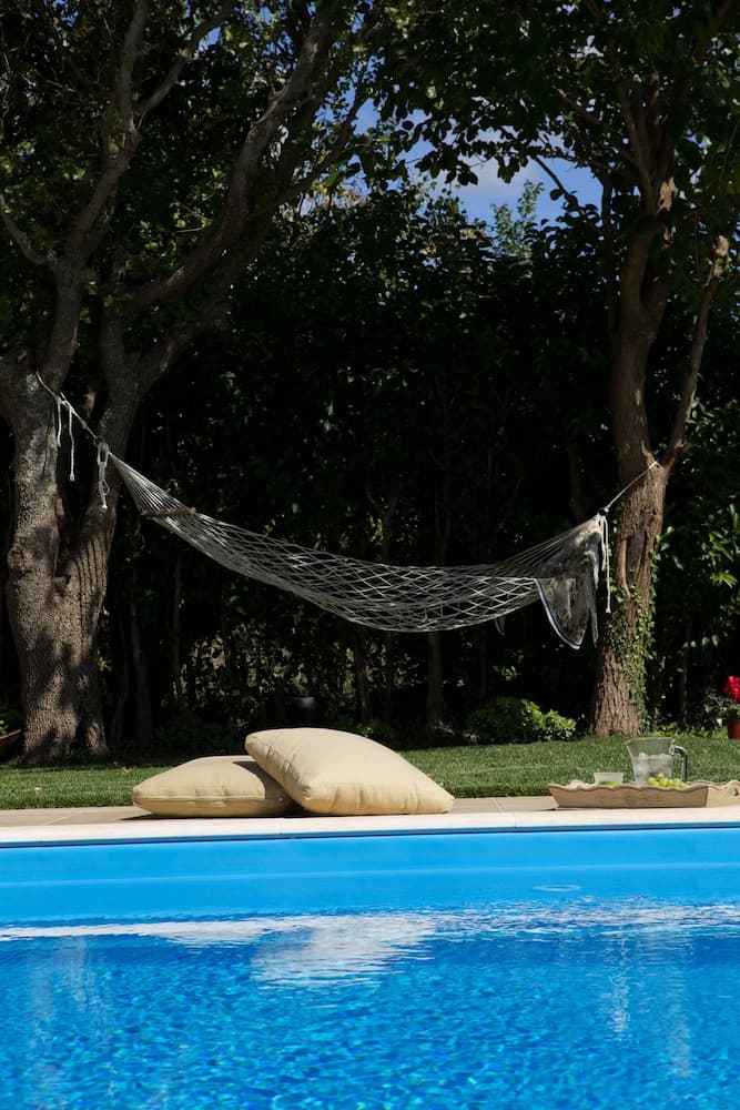 Exanthia Villas