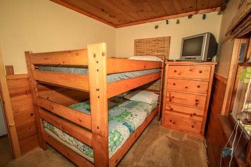 Little Bear-1079 by Big Bear Vacations