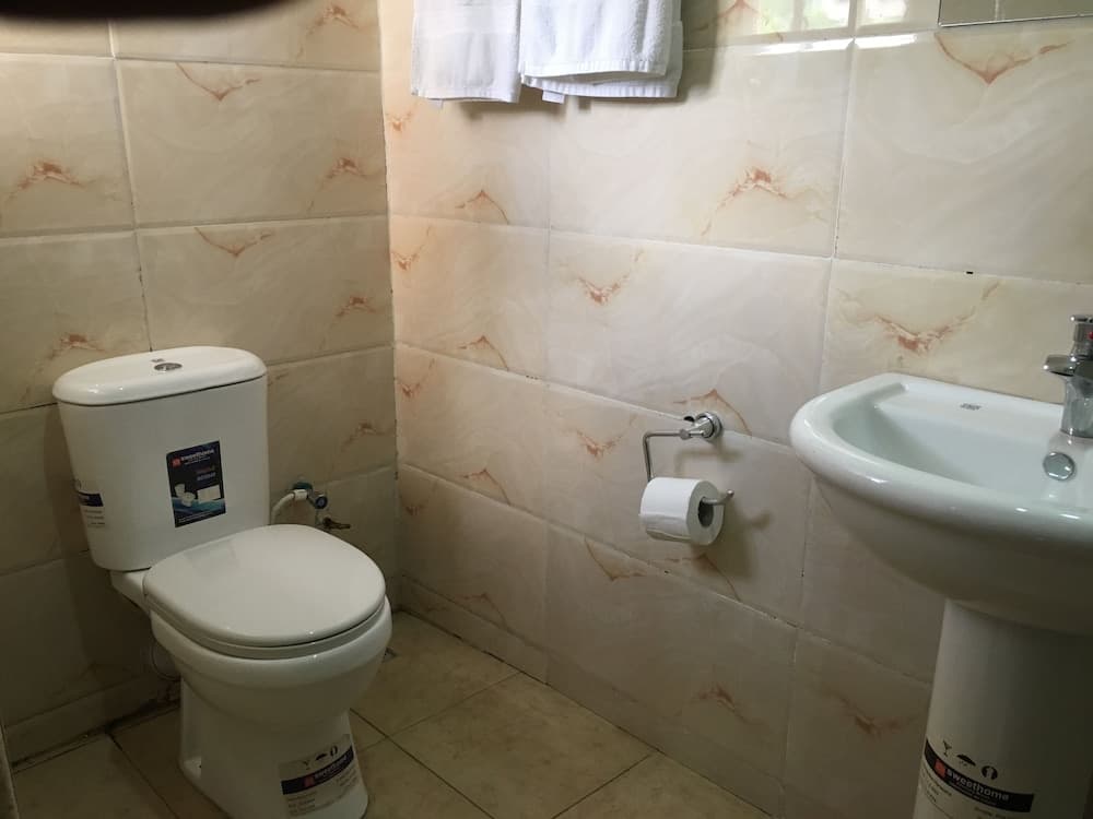 Bayse One Premium Hotel - Standard Room with free Wifi