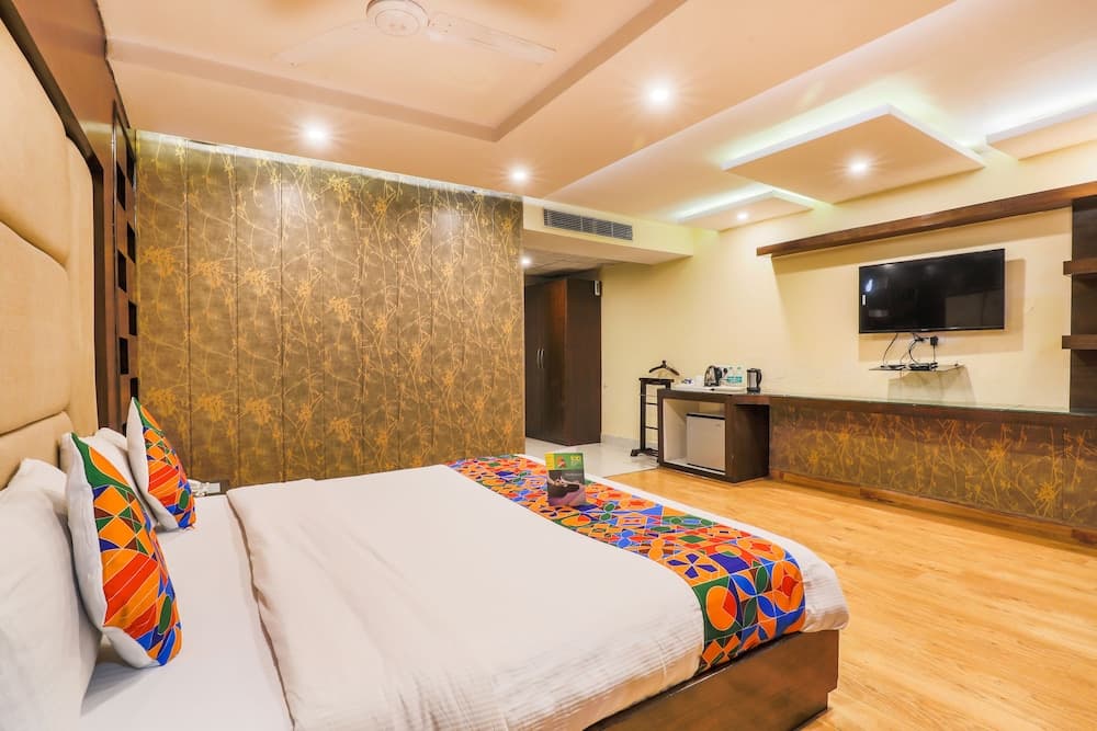 FabHotel Elysee