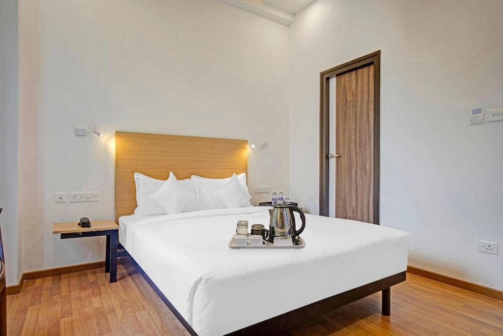 UPAR Hotels T Nagar