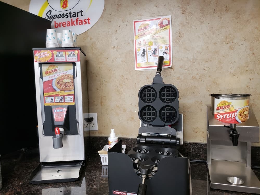 Super 8 By Wyndham Covington