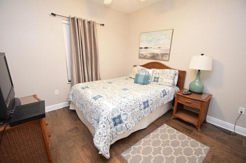 Crystal Tower Condominiums