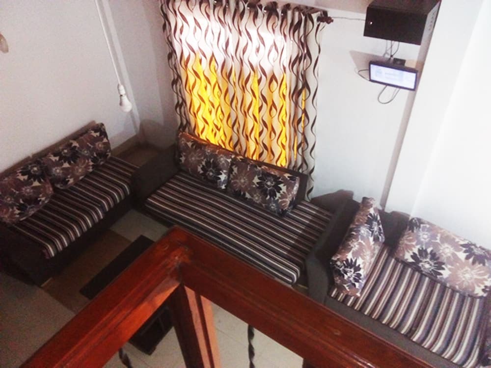 Ella Gate Resort