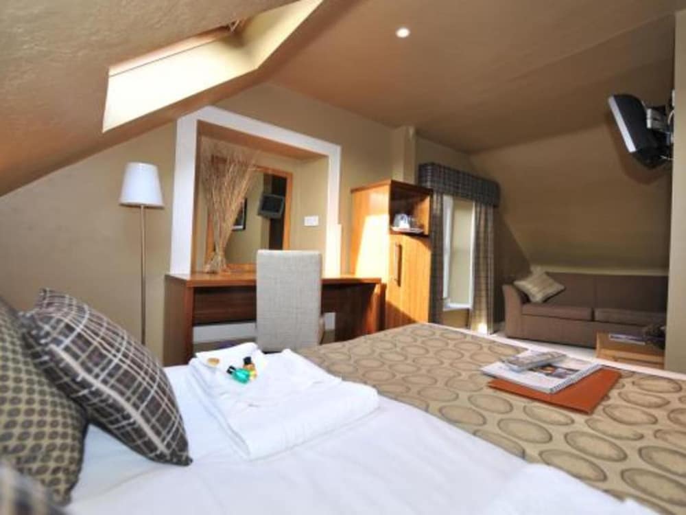 Poppies Hotel