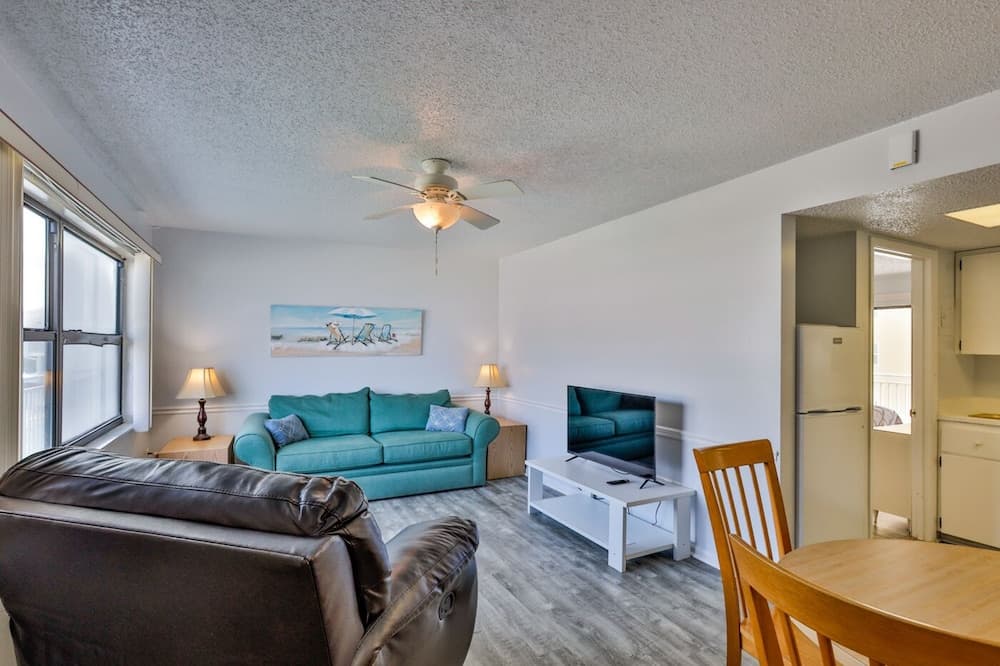 Coastal Waters Inn