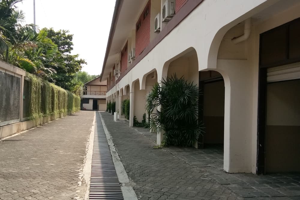 C'one Cempaka Putih