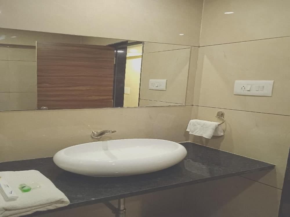 Hotel Vikram Palace
