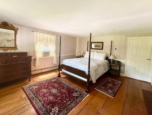 Colonel Spencer Inn
