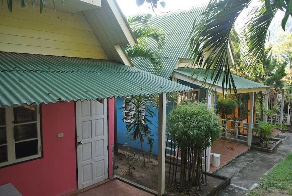 Bamboozle Hostel