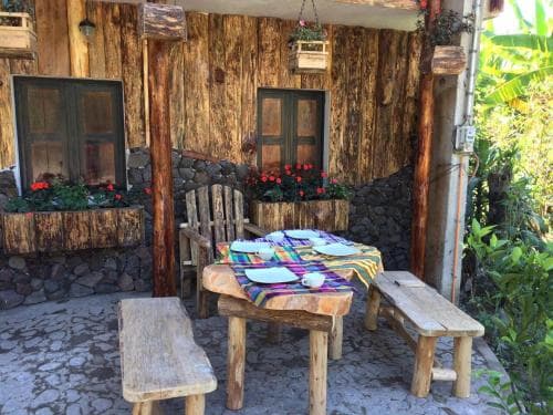 Cabanas De Tzununa
