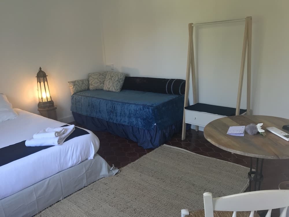 Moodz Hotel