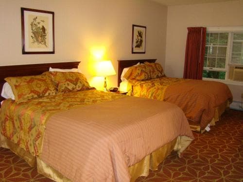 Ludlow Colonial Motel