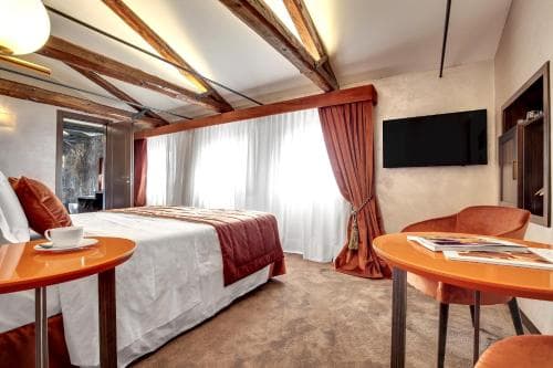 Hotel Dona Palace