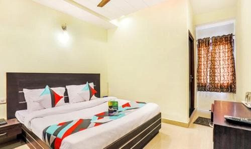 HOTEL SOJOURN