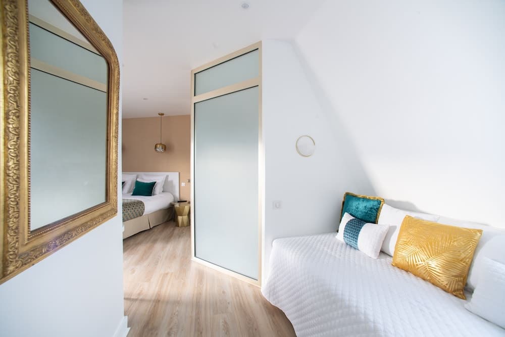 Queens Boutique Hotel
