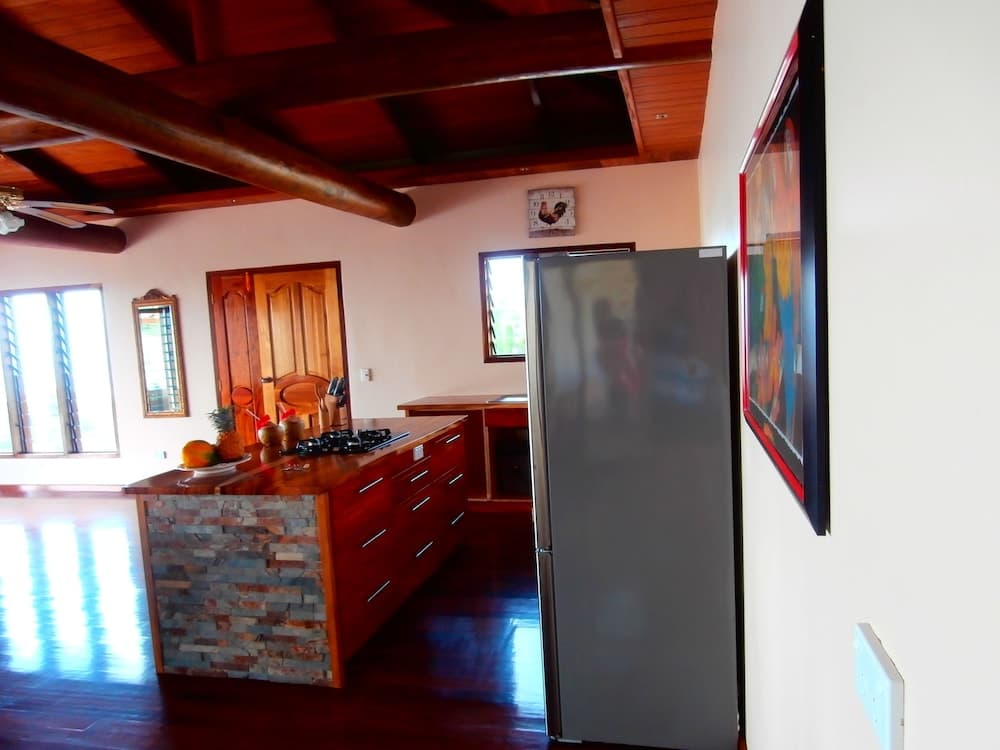Korovesi Sunshine Villas