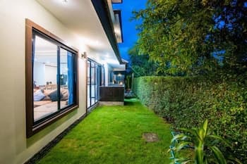Picha Valley Pool Villa