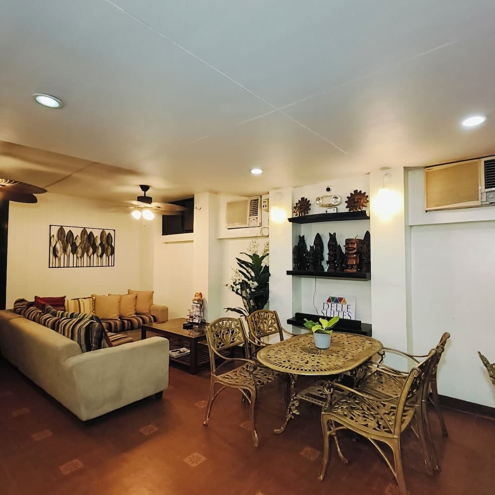 Delle Suites