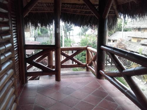 Cabañas Ecologicas Momp Beach