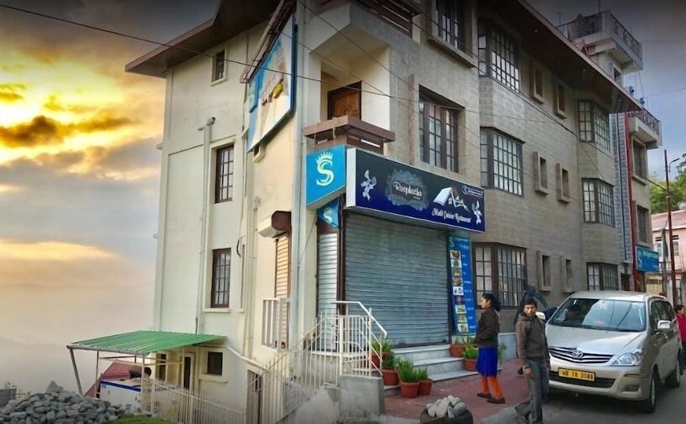Roopkatha Hotel Kalimpong