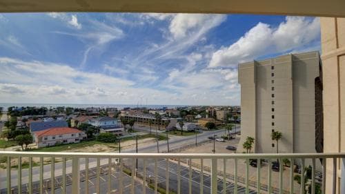 Aquarius Condominiums