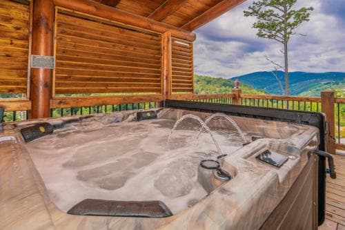 Roaring Fork Lodge