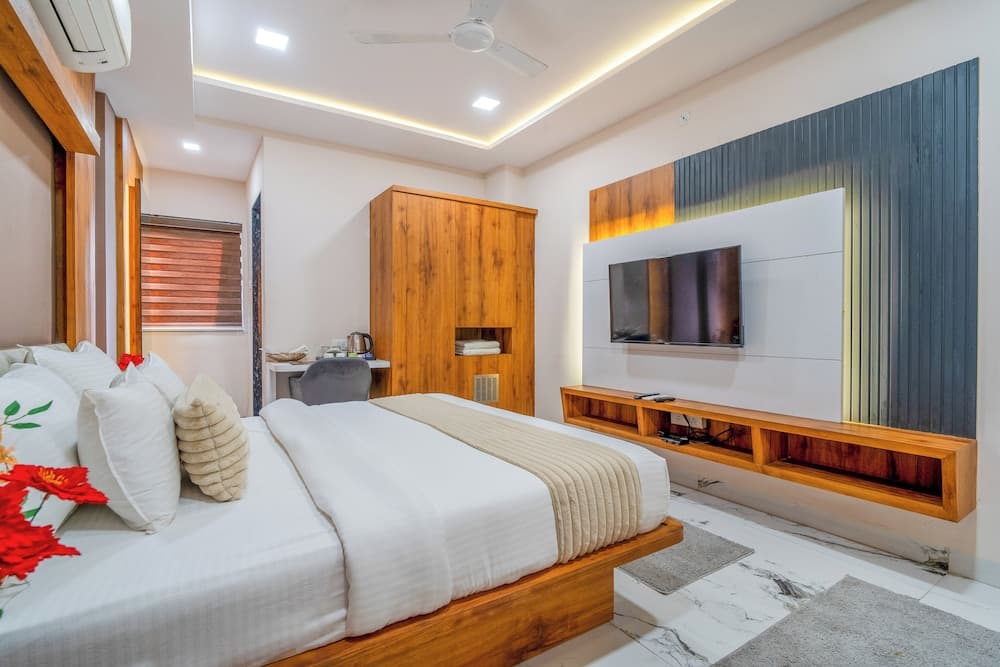 Hotel Deol's Paradise