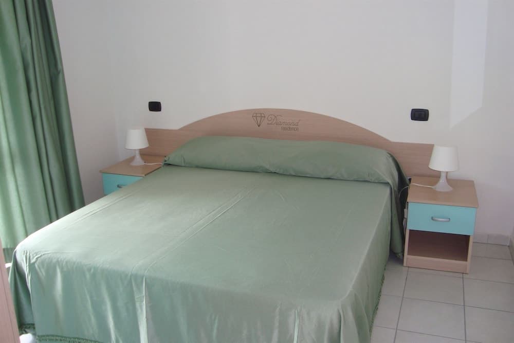 Diamond Residence