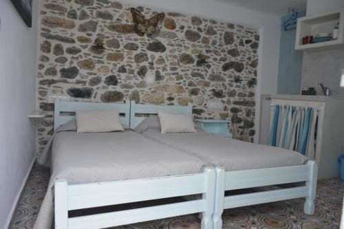 Studios Bourgos
