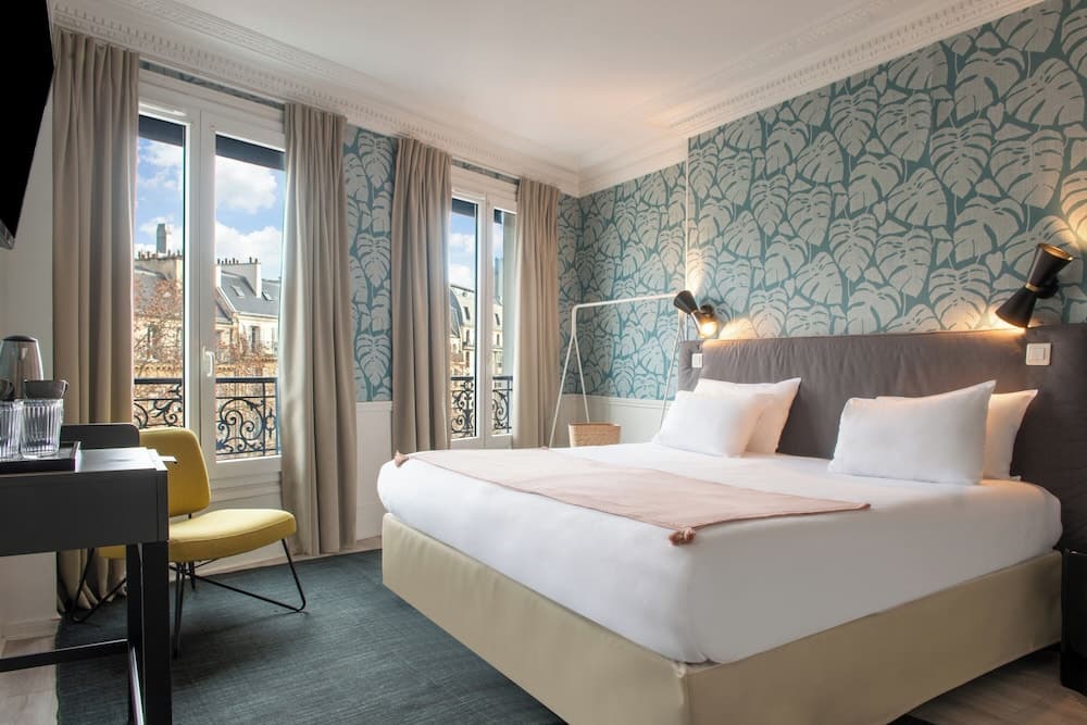 Hotel Avama Prony