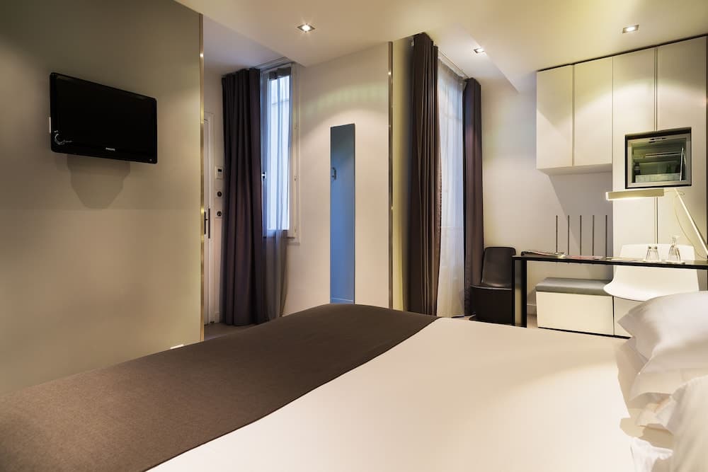 Hotel Arc de Triomphe Etoile