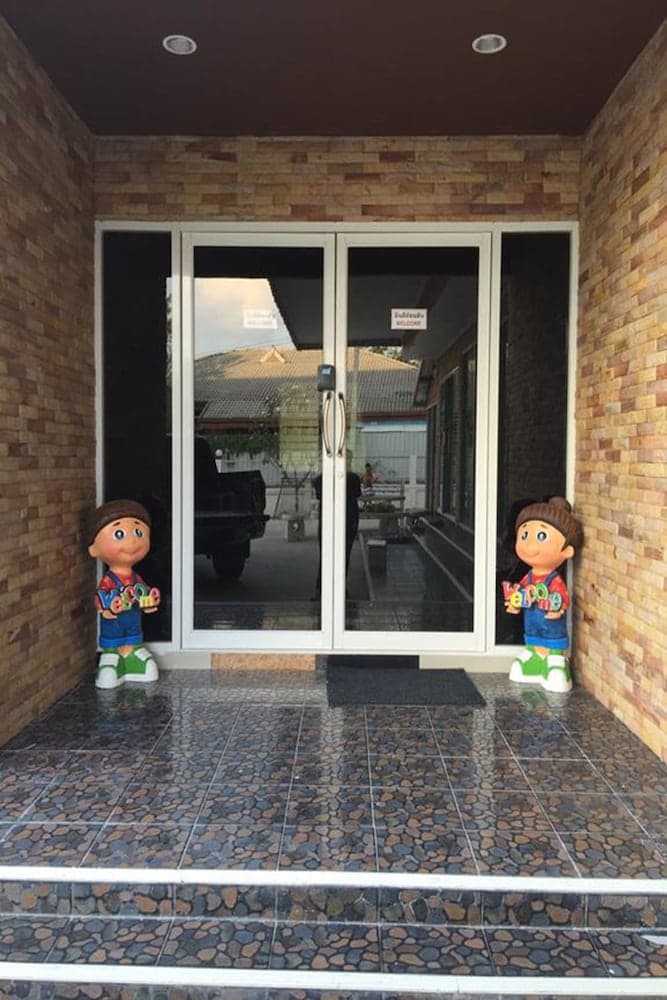 Thana Apartment