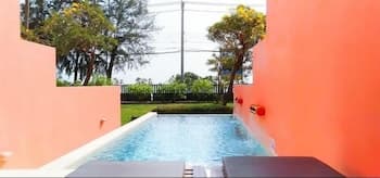 Sunshine Pool Villa