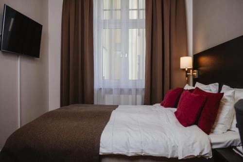 Home Hotel Drott