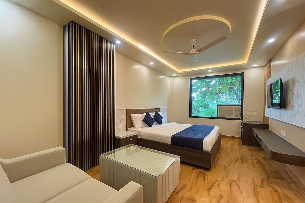 Mangalam Inn