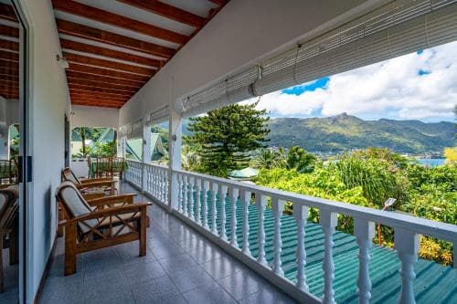 Lemongrass Lodge