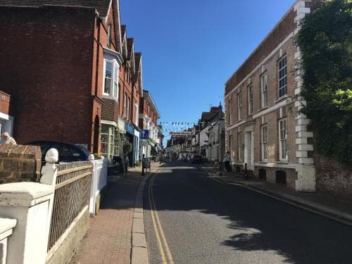Morleys Rooms - Located in the heart of Hurstpierpoint by Huluki Sussex Stays