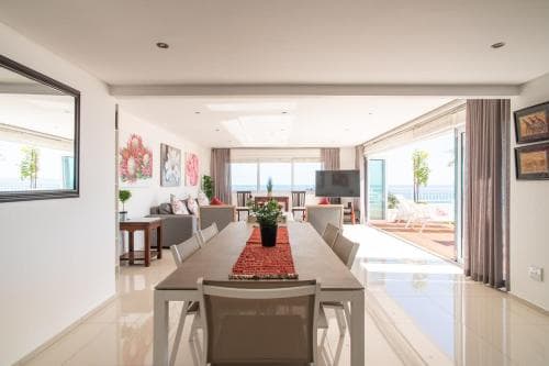 Funkey Villas