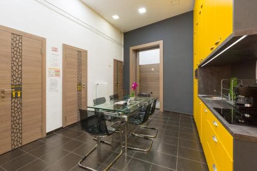 E14 Design Hostel