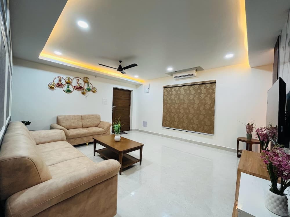 Viola Suites