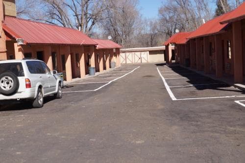 White Mountain Motel