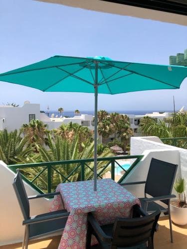 Ocean Lanzamar Apts.